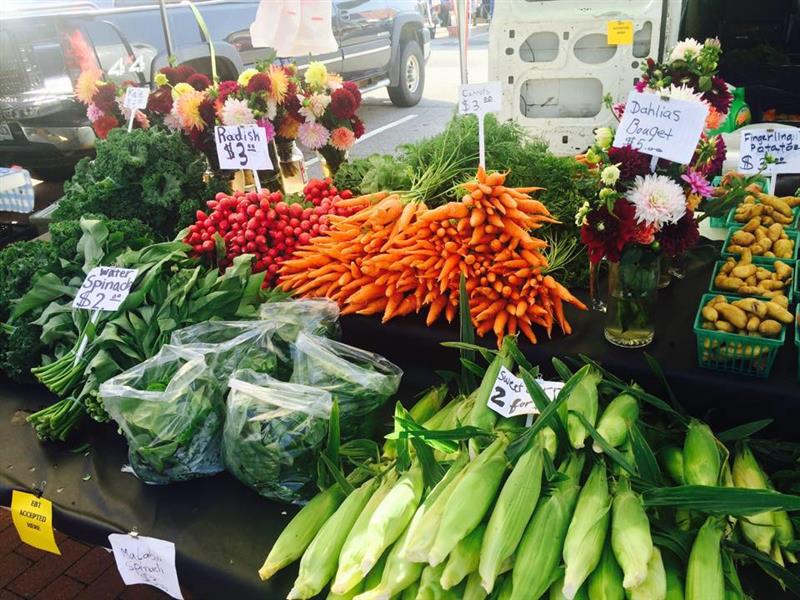 Fort Smith Farmer's Market on Garrison Avenue